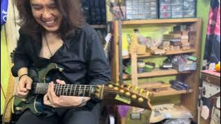 Addy cradle guitaris singapore padu lagenda