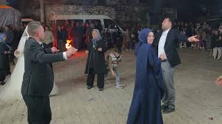 Demi̇rci̇ni̇n Çanakçi Köyünde Ebru Hasan Erol Çi̇fti̇ni̇n Düğün Töreni̇