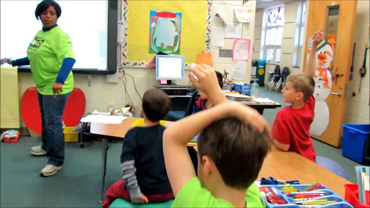 davidson-elementary-class-sit-on-bouncy-balls-not-chairs-youtube
