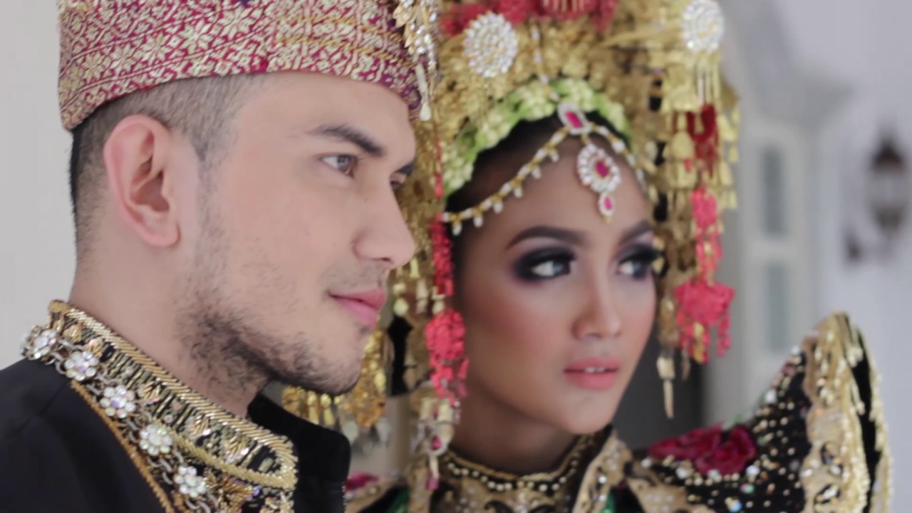 Make Up Padang Modern Ratu Wedding By Thanti Moriska Momo YouTube