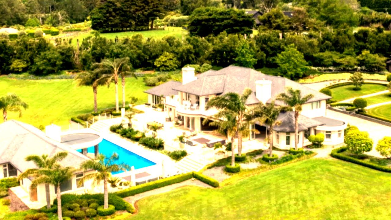 Tour of 7.3M, the Ultimate SMART Home in Coatesville, NZ, Luxury