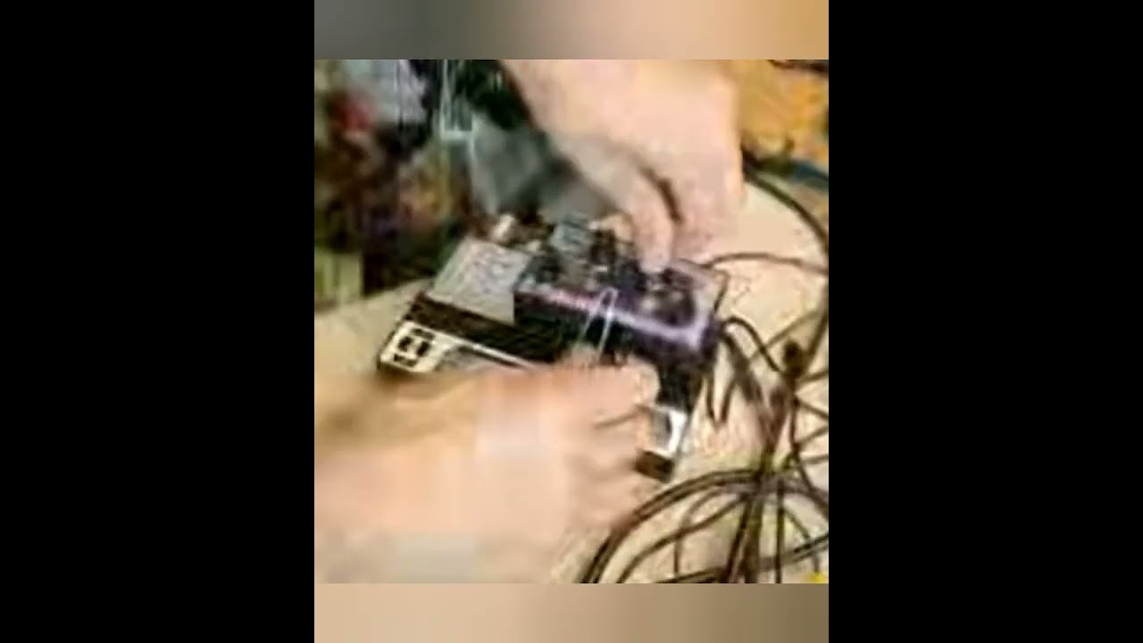 Gnarlyphone - Circuit bent Stylophone by Psychiceyeclix