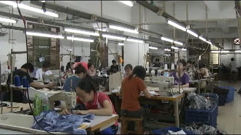 12年前的东莞制衣厂，一栋楼里就有17家工厂，1平米月租金10块 - 天天要闻