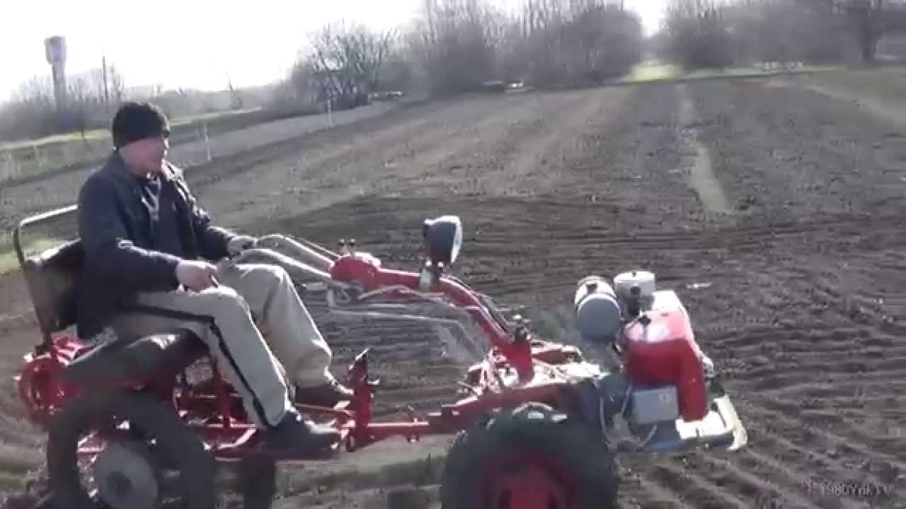 Боронование мотоблока с адаптером.