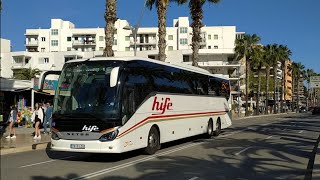 Circulación autobuses empresa Plana e Hife por la población de Salou (Tarragona) Abril 2023