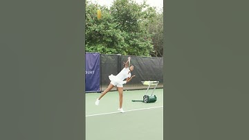 Venus Williams Explains the Keys to the Trophy Position for your Serve