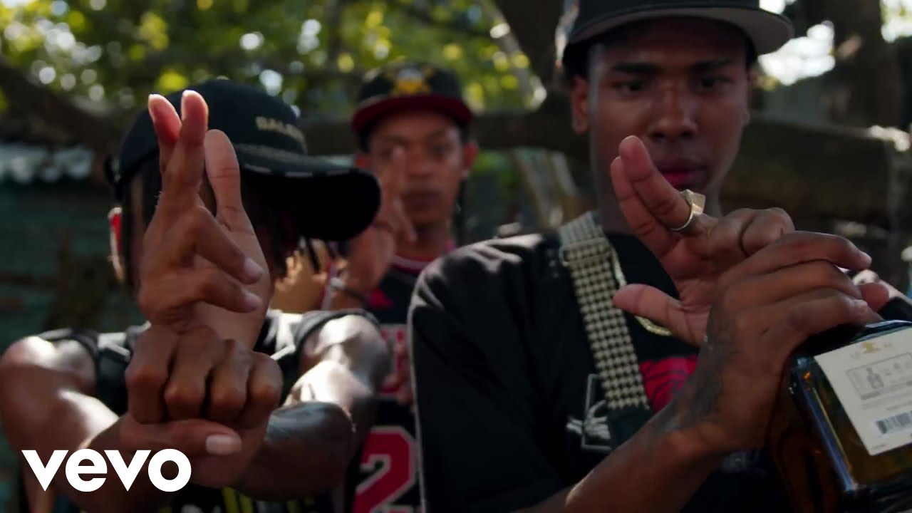 Rochy RD, Kaly Ocho - Una Perrita (Remix)