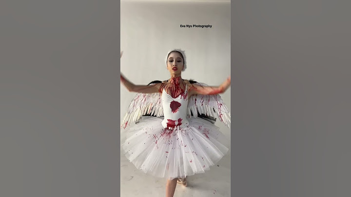 BLACK SWAN 🦢😳 #blackswan#swanlake#evanysphotography#ballet#ballerinas