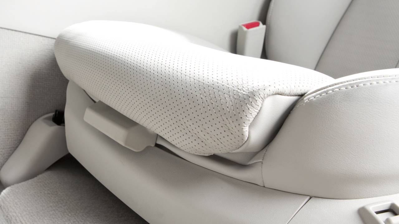 electronics 2016 Infiniti Q50 - Seat Adjustments