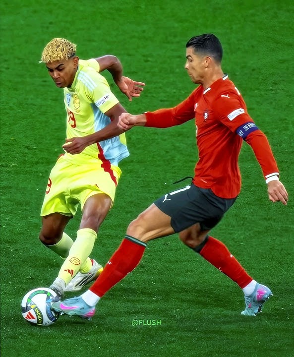 Ronaldo Taught Yamal a Football Lesson 🥶☠️