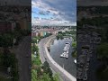Өмір жалғасуда. Прага, Влтава өзені