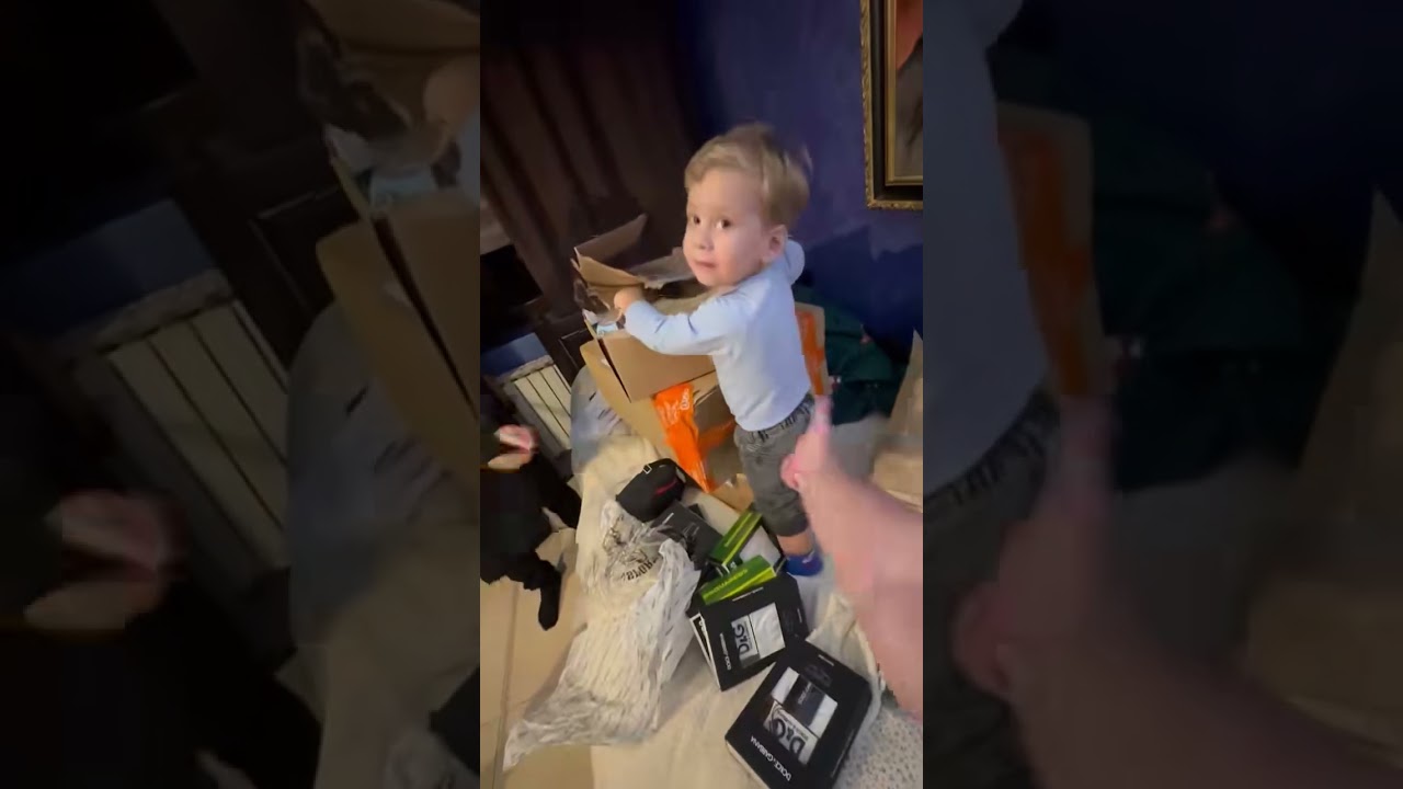 Oconașu cu cadouri 🎁