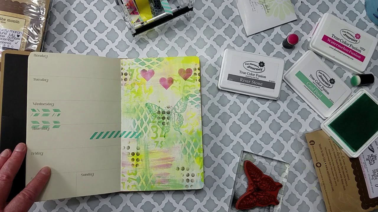 Creating in my Dyan Reavely Dylusions Dyary. Using as a Planner - YouTube