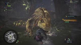 Monster Hunter World Beta Gameplay : First time using Sword and Shield