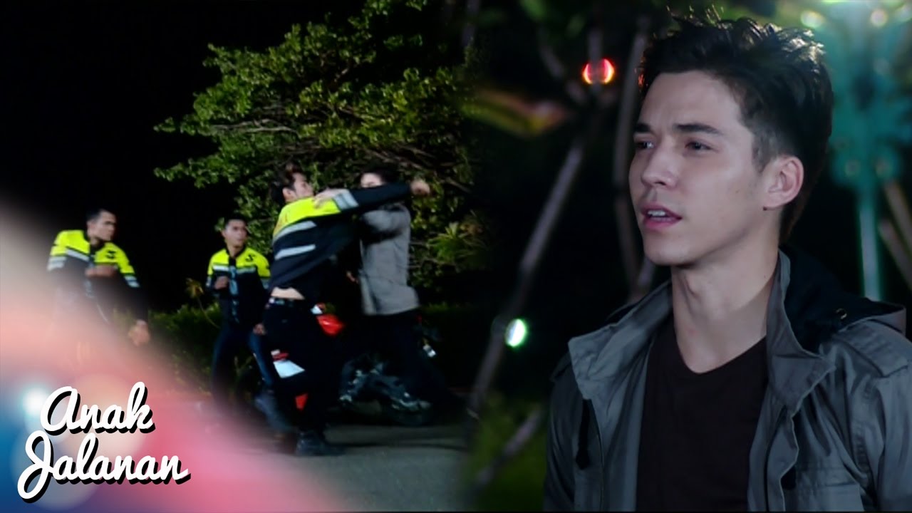 Boy Menolong Seorang Geng Srigala Yang Di Pukuli [ Anak Jalanan] [24 Oktober 2016]