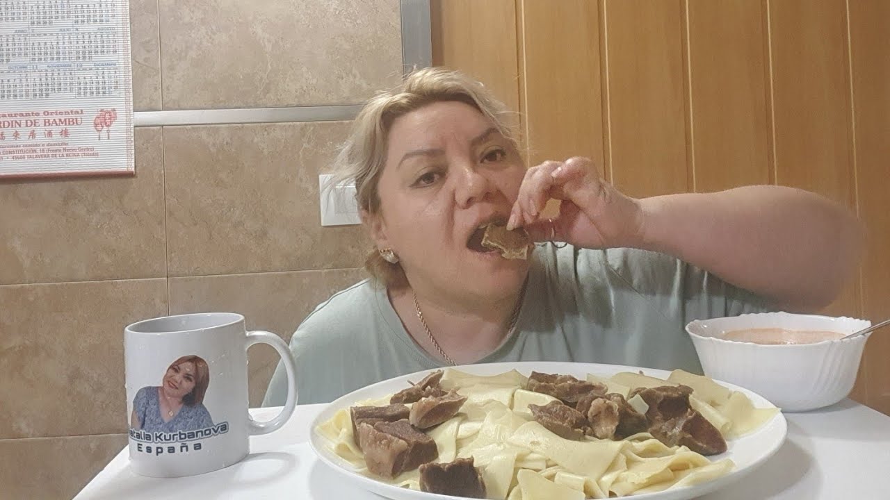 МУКБАНГ🍽 ХИНКАЛ СУШЕНЫМ МЯСОМ. СЛАБОНЕРВНЫМ НЕ СМОТРЕТЬ MUKBANG KHINKAL WITH DRIED MEAT DO NOT WATCH