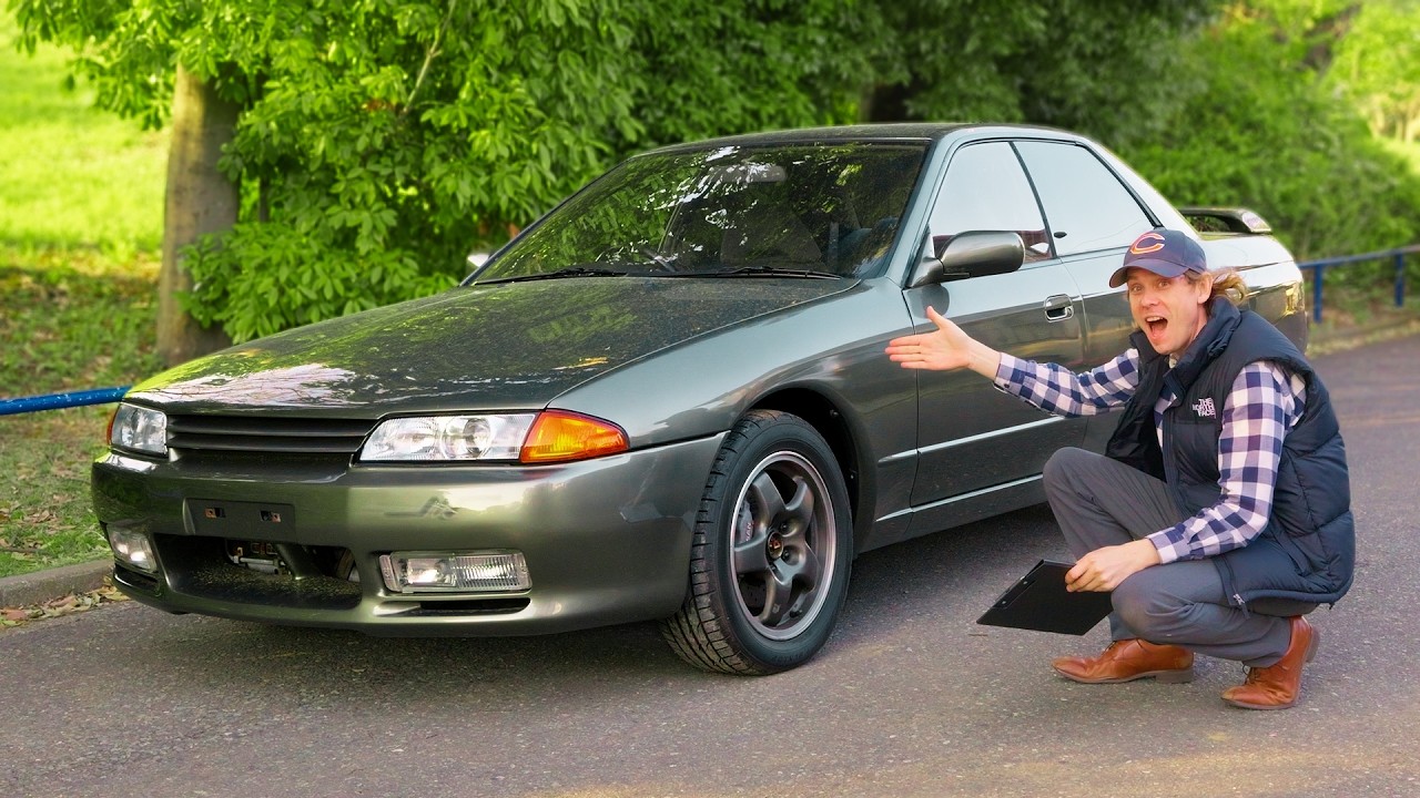 This 1992 Skyline Autech Version has the Rarest RB26 Inside (In-Depth Tour)