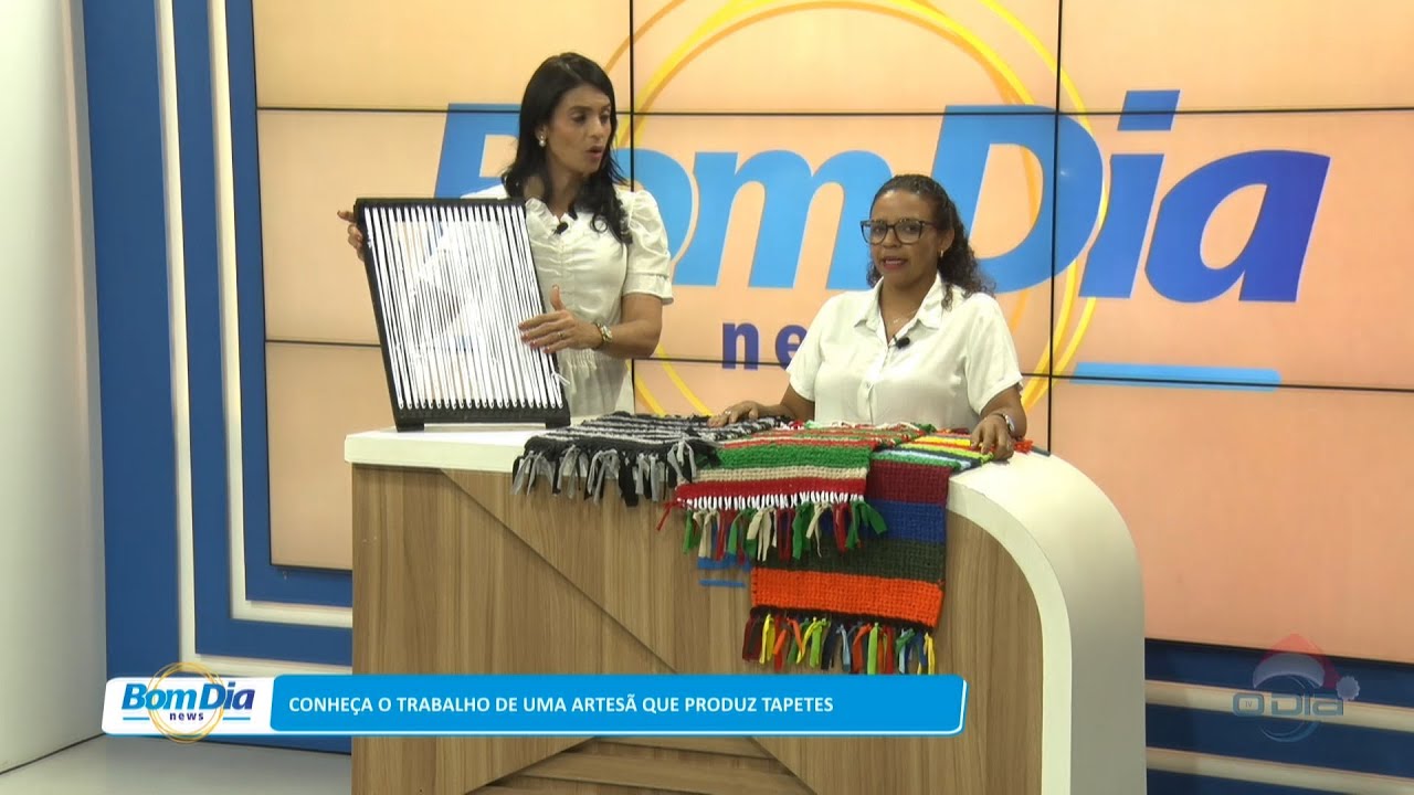 Conheça o trabalho de uma artesã que produz tapetes 07 12 2023