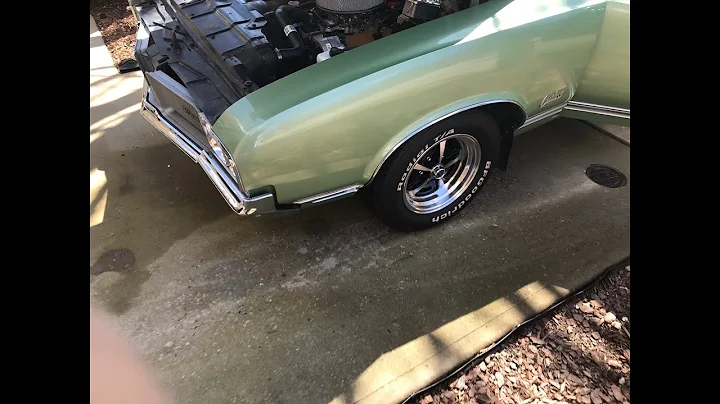 1970 Olds Cutlass 350 Rocket engine