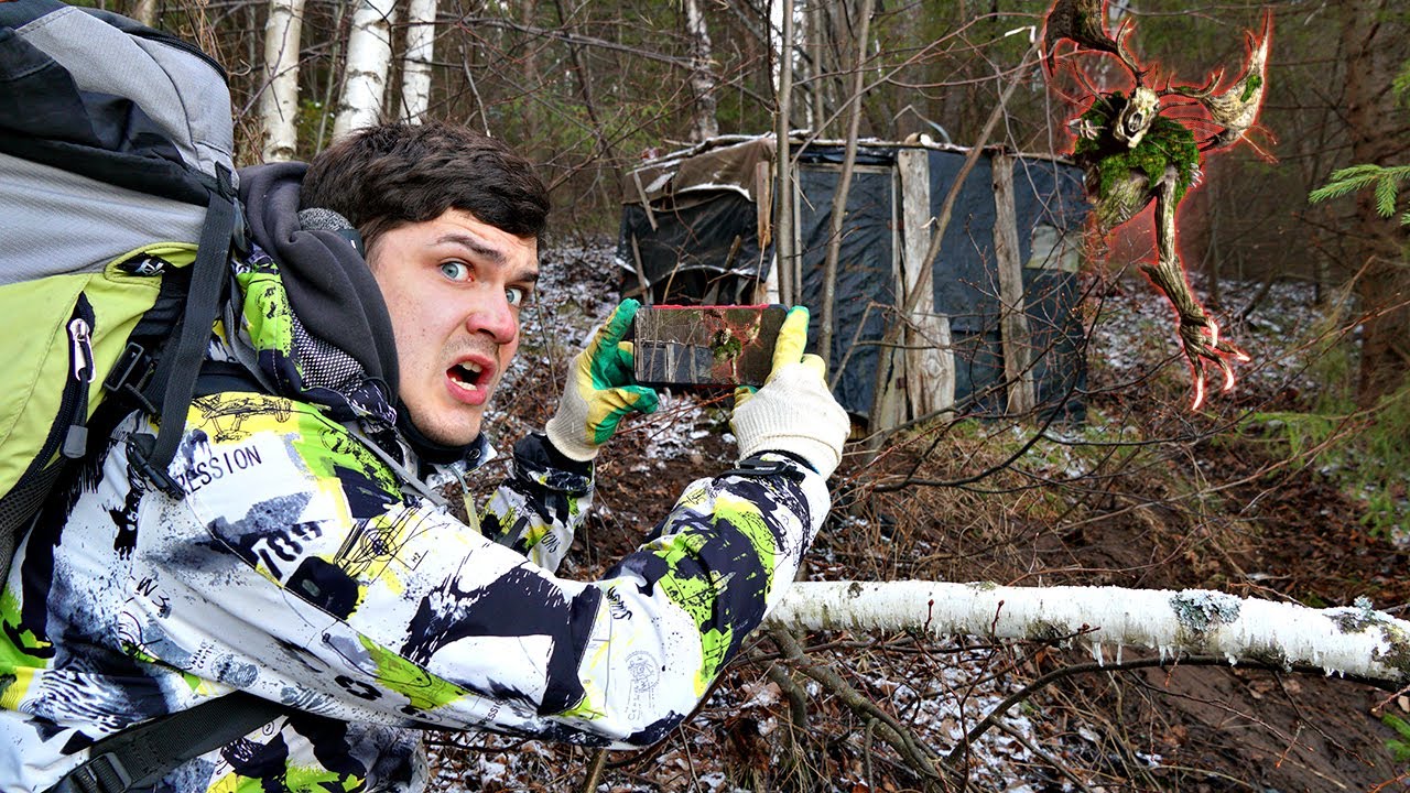 Палатка в лесу. Григорий с ютуба о выживании в лесу. Добрые походы леший. Жуткий поход. Люди у костра.