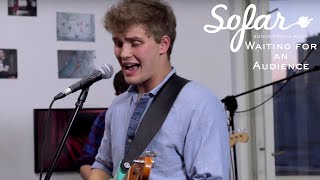 Video thumbnail of "Waiting for an Audience - Red Sky | Sofar Warsaw"