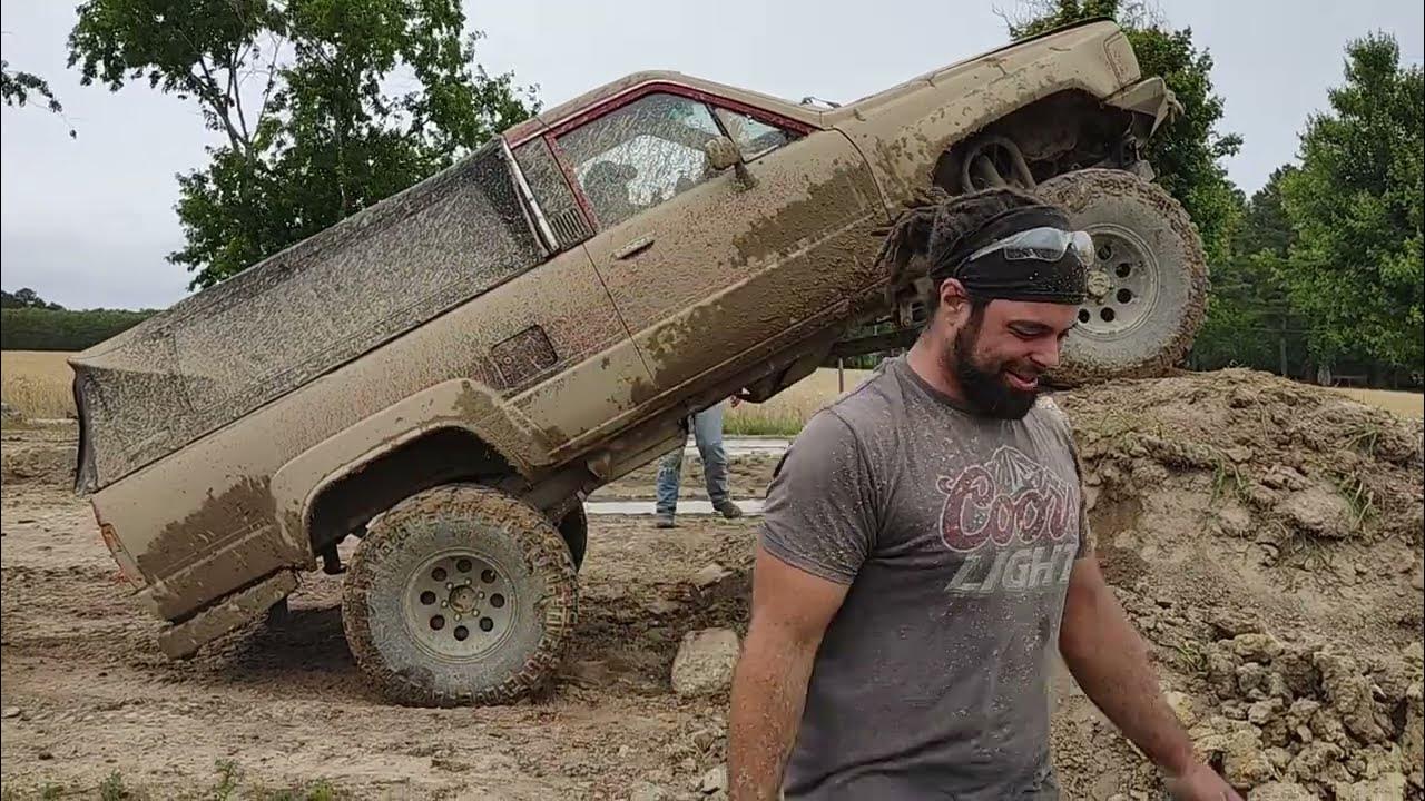 ‘80s Toyota 4Runner 1st Gen w/transfer case doubler crawls Ryan's Ranch