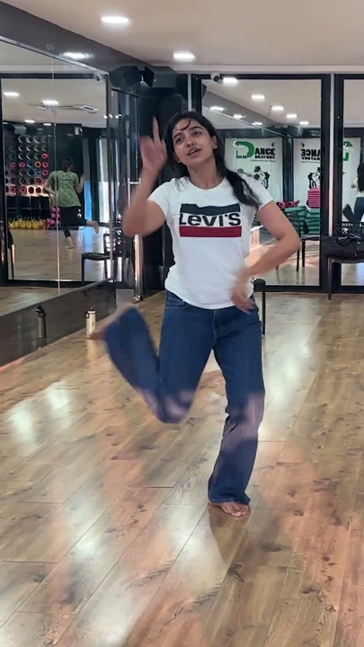 Pooti Vacha Kuthirai Onnu Song Dude- Mamitha Baiju  | Pradeep Ranganathan | The dancers club Choreo