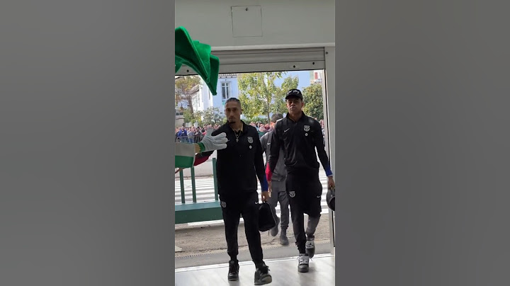 ⚽🚶‍♂️ Lamine Yamal y Raphinha: ¡Llegada al Benito Villamarín! 💚Betis - Barça 🔵🔴