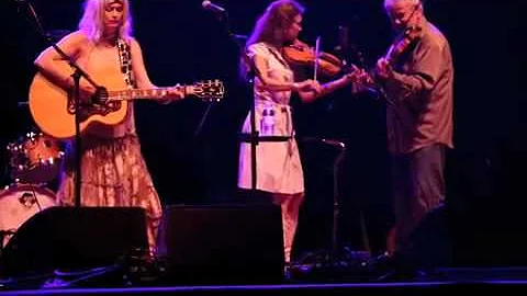 Warren Hellman Tribute by Emmylou Harris