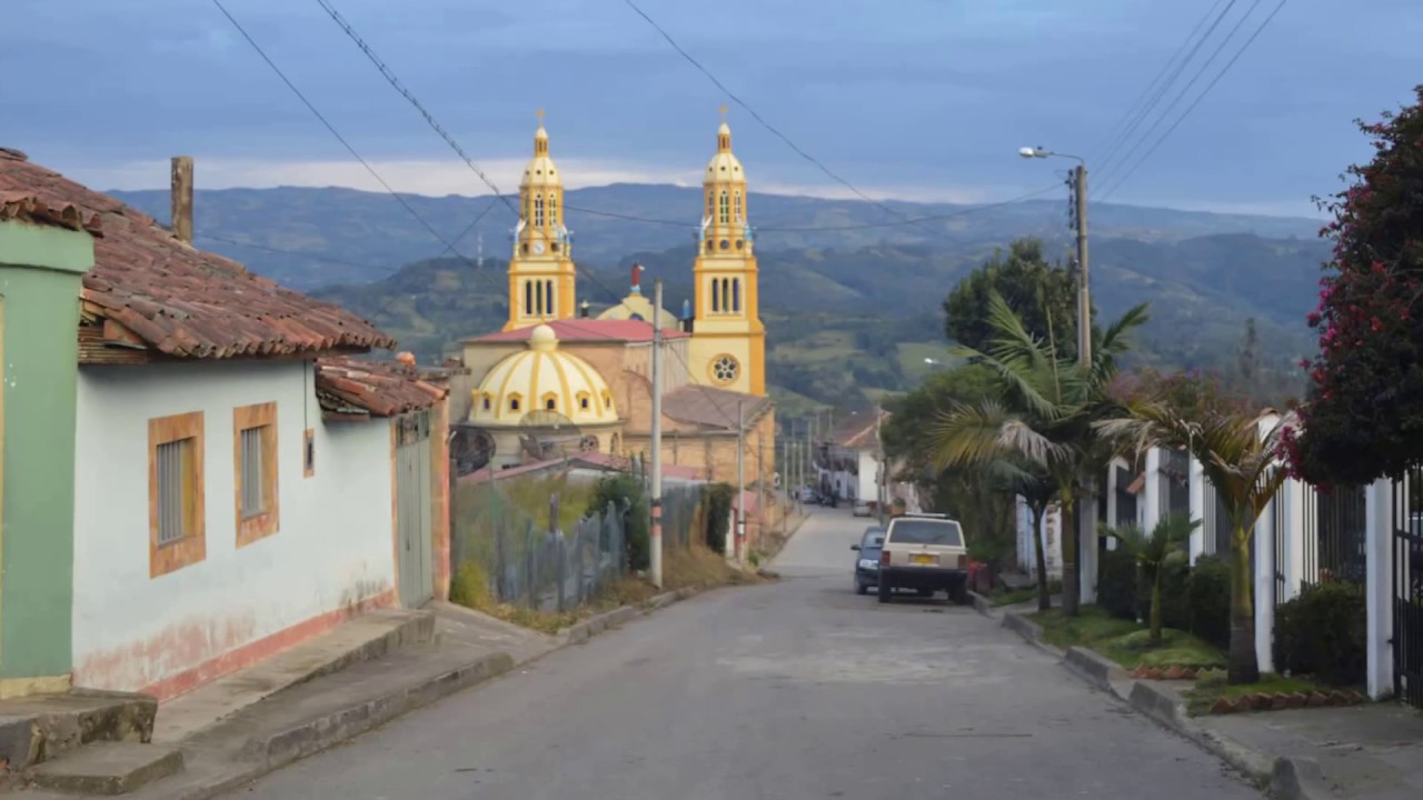 pueblo de saboya - YouTube