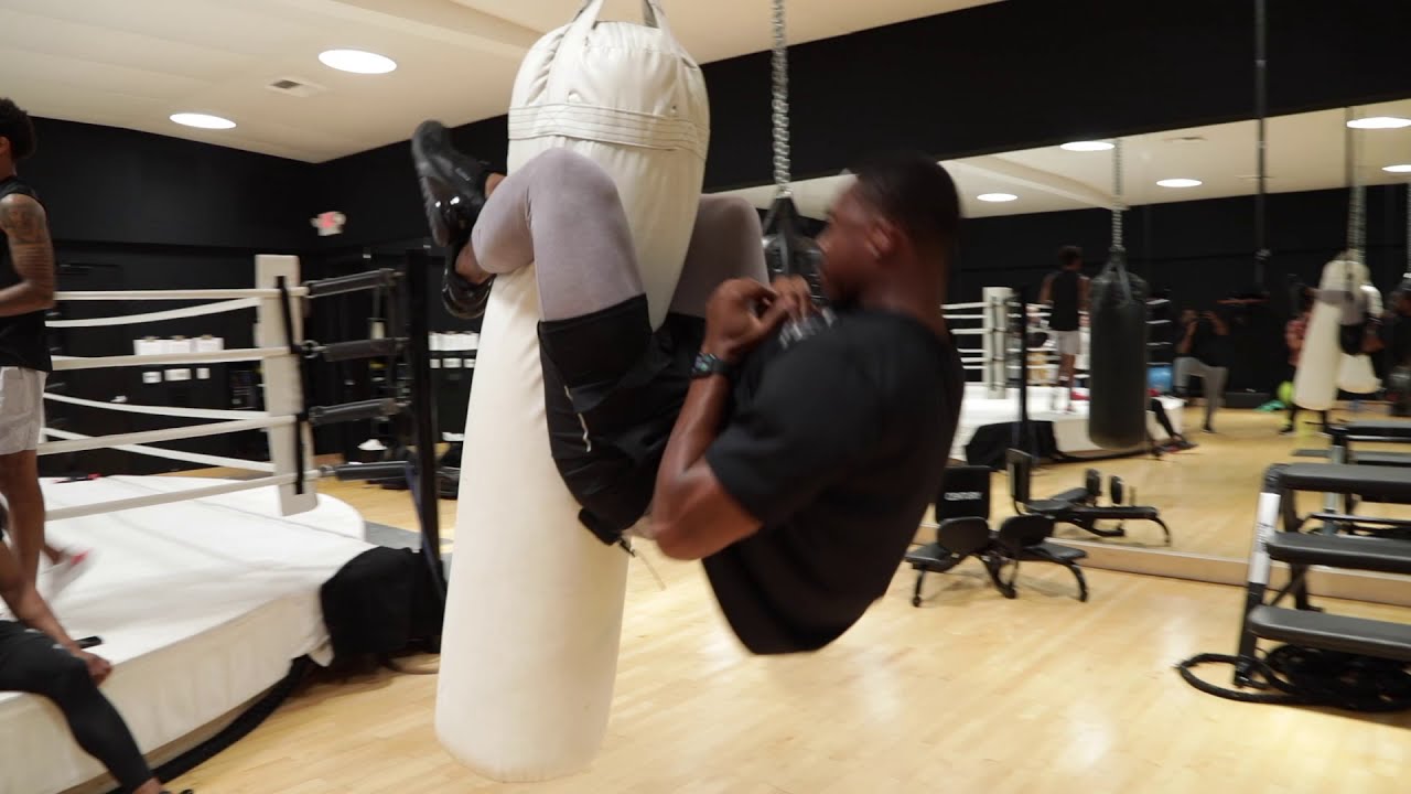 Advanced Abs with Marcus Williams & Obi Melifonwu