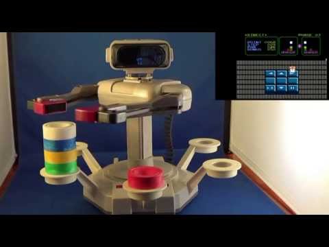 R.O.B. the Robot Stack Up in Action NES Robotic Operating Buddy Working Robot Block
