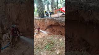 Viral Dumpeng Mencari Emas