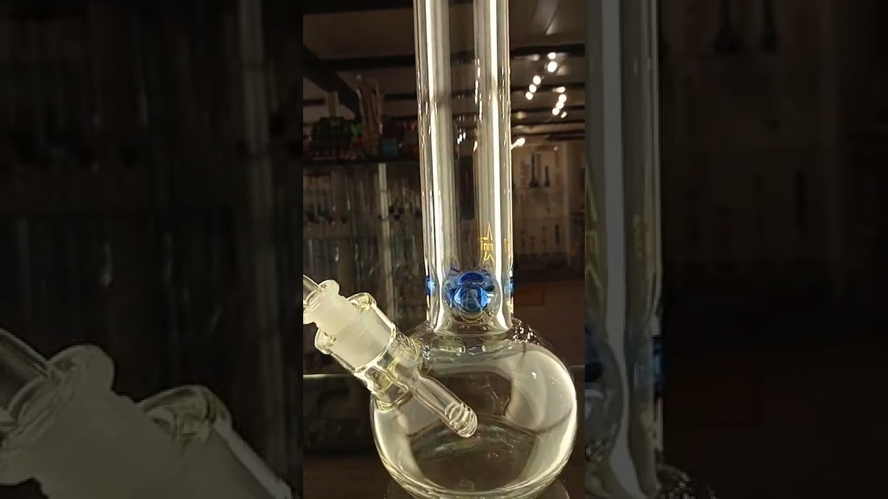 black Leaf Bong med precooler 45 cm