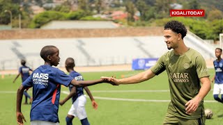 Rwanda: Zaïre-Emery est heureux de partager des bons moments avec les jeunes de l'Academie de PSG