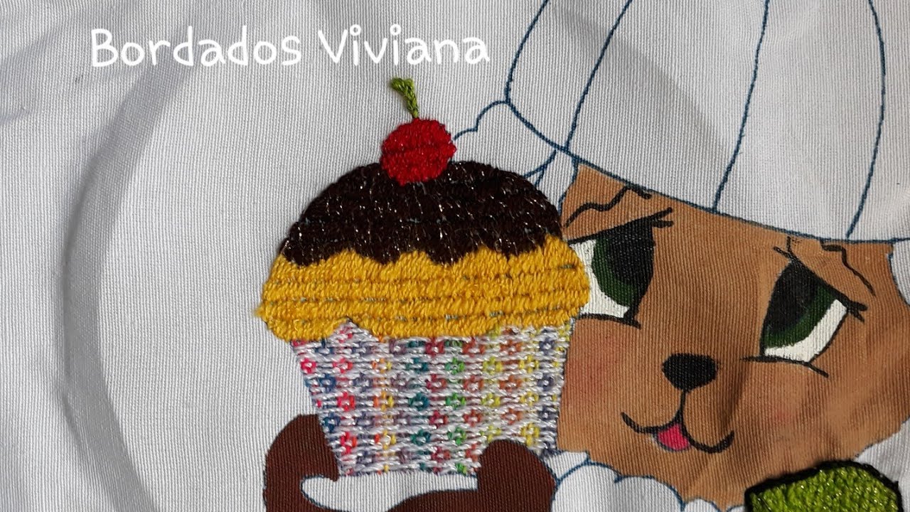 Bordado fantasia CUPCAKE
