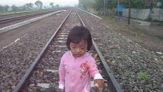 Sweet Child O' Mine - Keponakan gw nee......