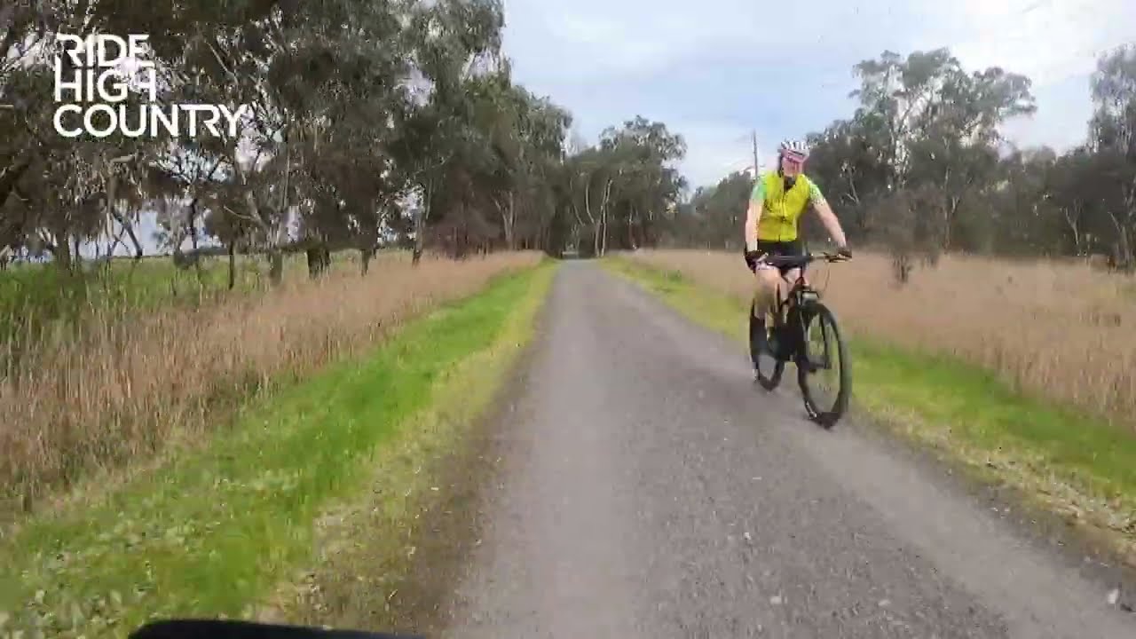 Mansfield - Black Swamp Road Loop: Ride High Country Gravel Network