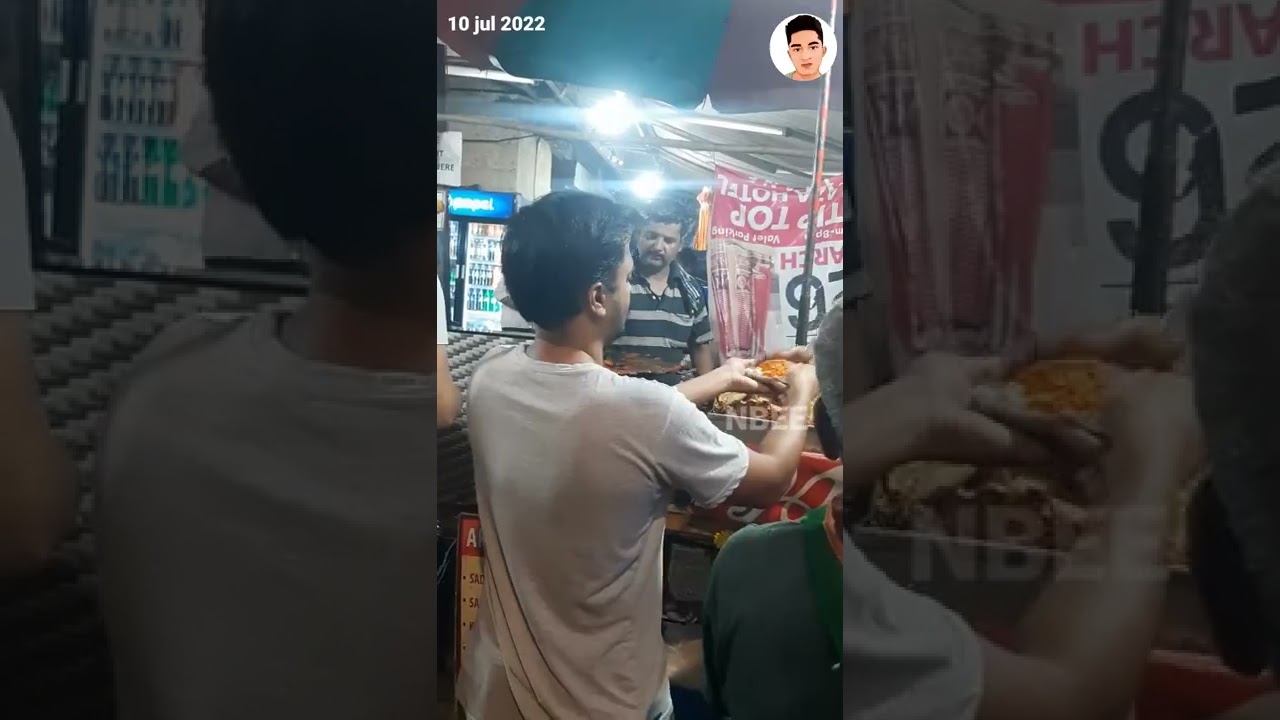 Mumbai's Famous Masala Vada Pav..😱🔥 | 10 July 2022 | NBee |