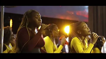 AFM OF ZIM AVONDALE PRAISE & WORSHIP TEAM   CHANGAMIRE MPONISI (HYMN) FEAT BRENDA CHIKOHORA