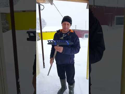 Как почистить снег
