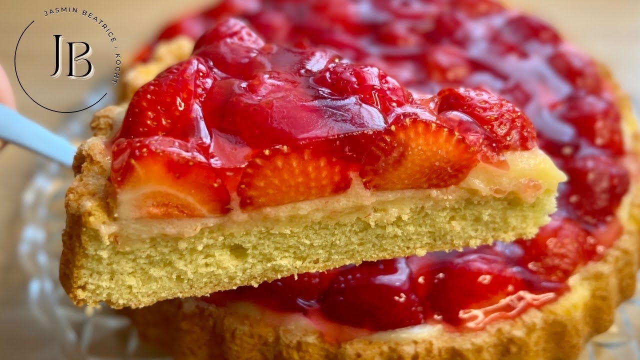 Omas Erdbeerkuchen mit Vanillepudding und Gelee - YouTube Omas Erdbeerkuchen mit Vanillepudding und Gelee - YouTube