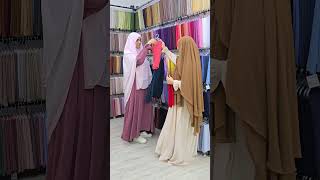 لما تاخدي صحبتك تساعدك تختاري لبس… وتطلع عندها ذوق من كوكب تاني 😂 متاح للطلب أون لاين 📲 01206683585