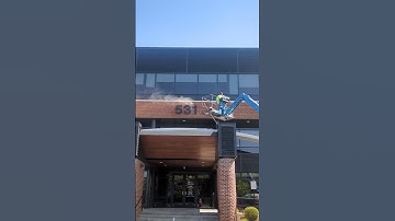 Efflorescence removal with F9 Efflo and pressure washing w/ 5