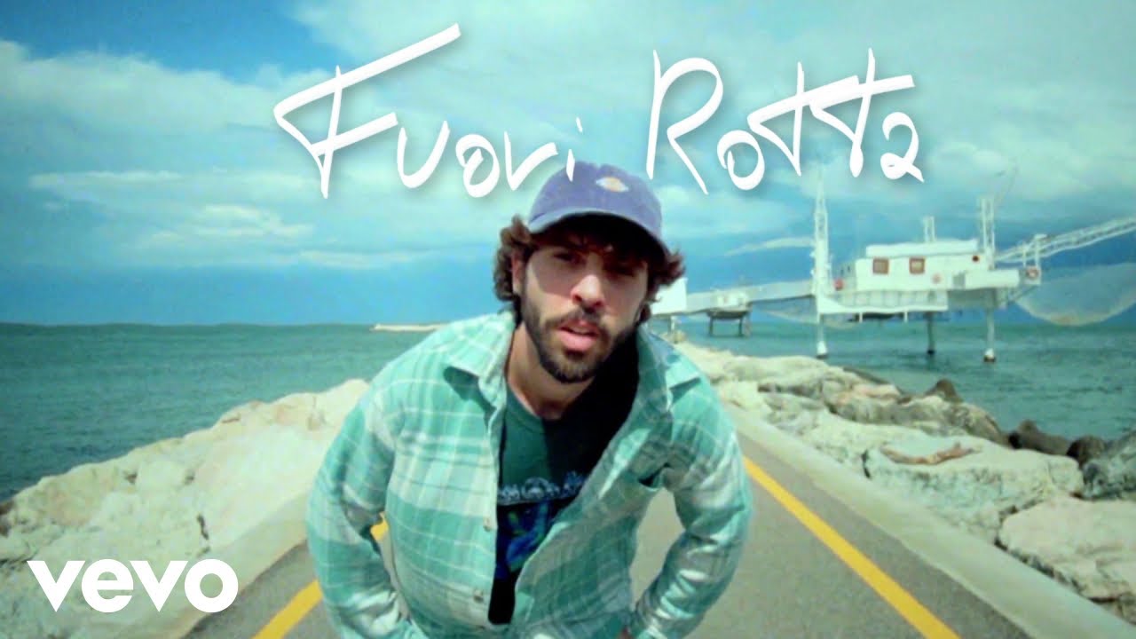 rovere - FUORI ROTTA (Official Video) - YouTube