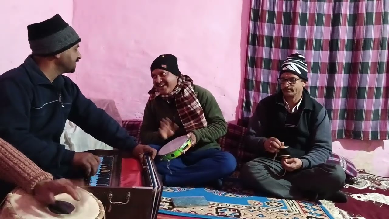 Kumauni holi. बहुत दिनन के रूठे श्याम को मैं होली में मना लाऊँगी