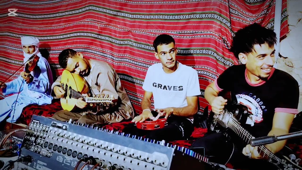 افتتاحية من أداء الفنان بوجمعه بوسنة 