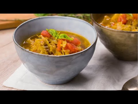 Vídeo: Com Cuinar Sopa De Col Amb Pasta De Tomàquet