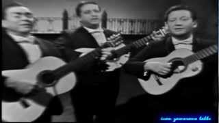 Video thumbnail of "Los Panchos - Poquita Fe"