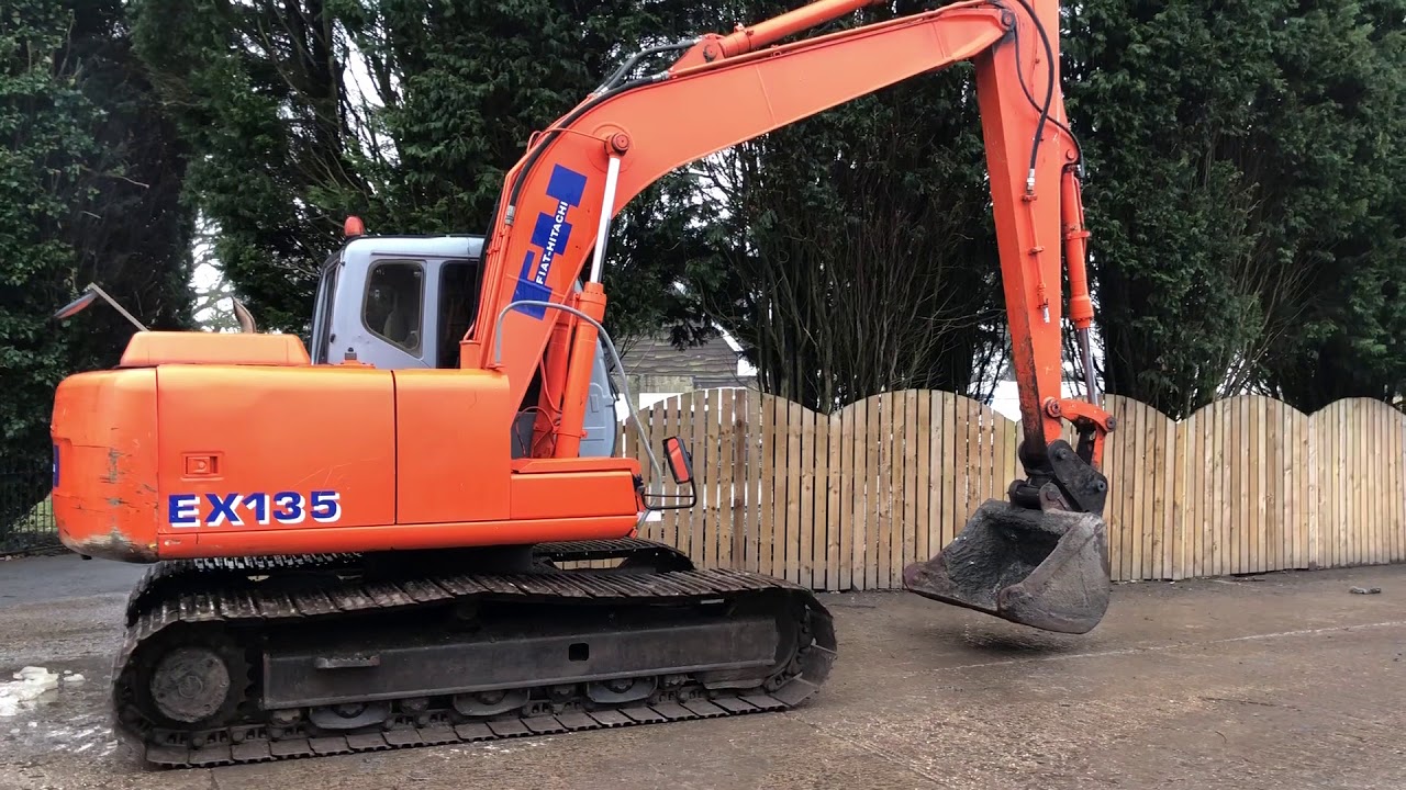 HITACHI EX 135 EXCAVATOR WITH QUICK HITCH ( YEAR 2002 ) FOR SALE - YouTube